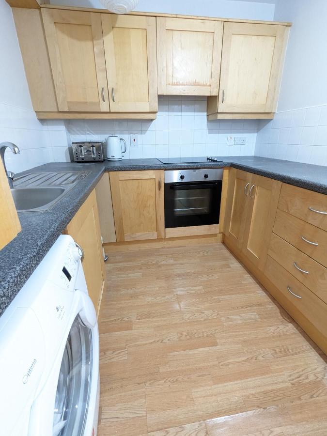 Best Location In Belfast! Free Parking المظهر الخارجي الصورة